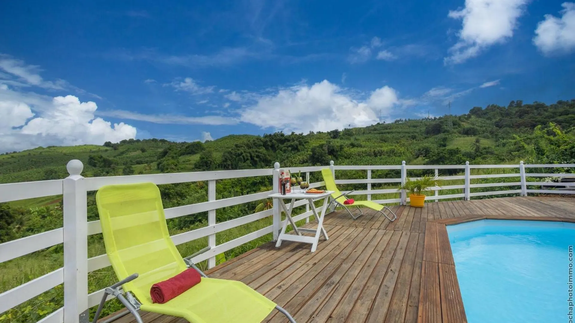 Bungalow Avec Piscine Au Coeur De La Campagne Oge Sainte-Marie Vakantiehuis